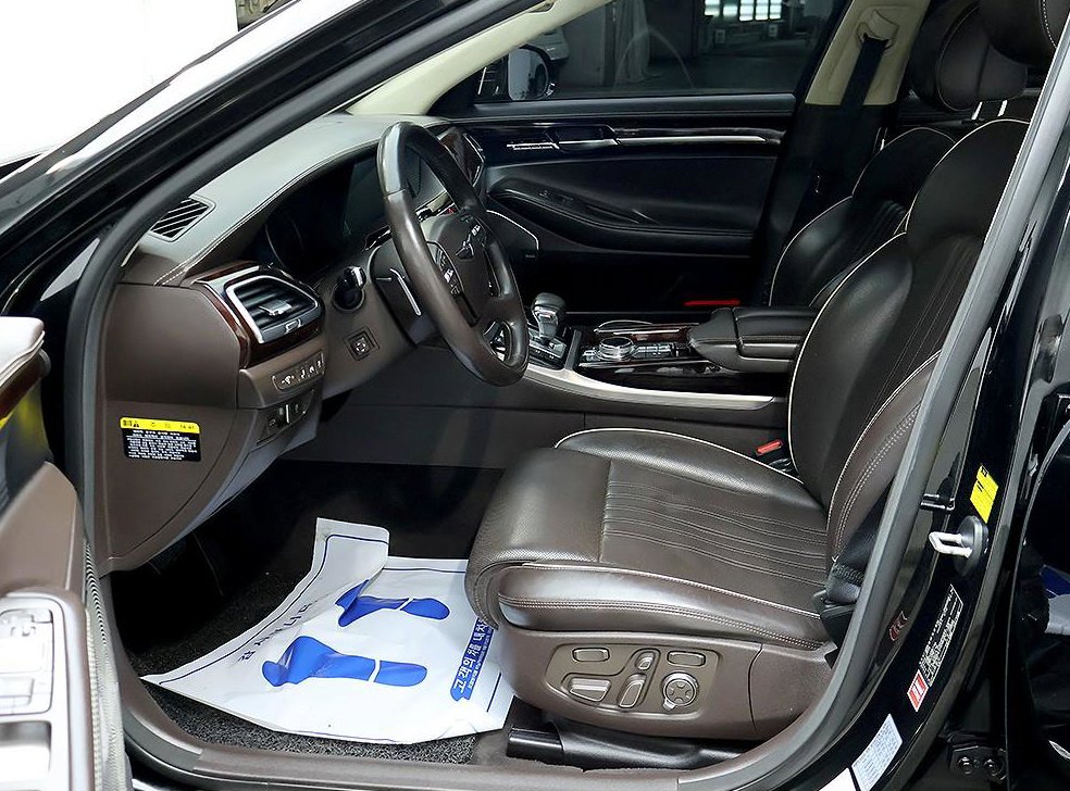 제네시스 EQ900 5.0 GDI AWD 사진 11