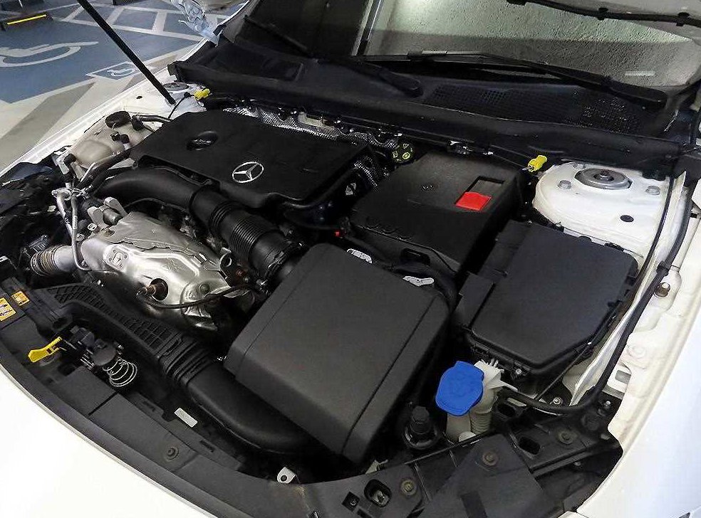 벤츠 A 클래스 A220 세단 사진 18