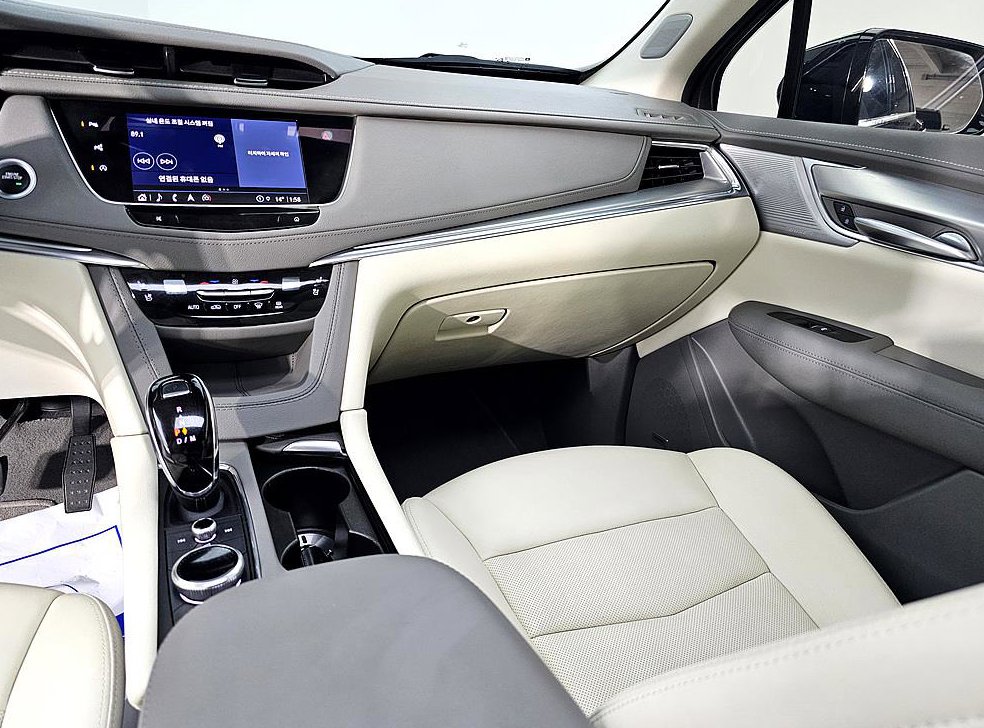 캐딜락 XT5 3.6 프리미엄 럭셔리 AWD 사진 10