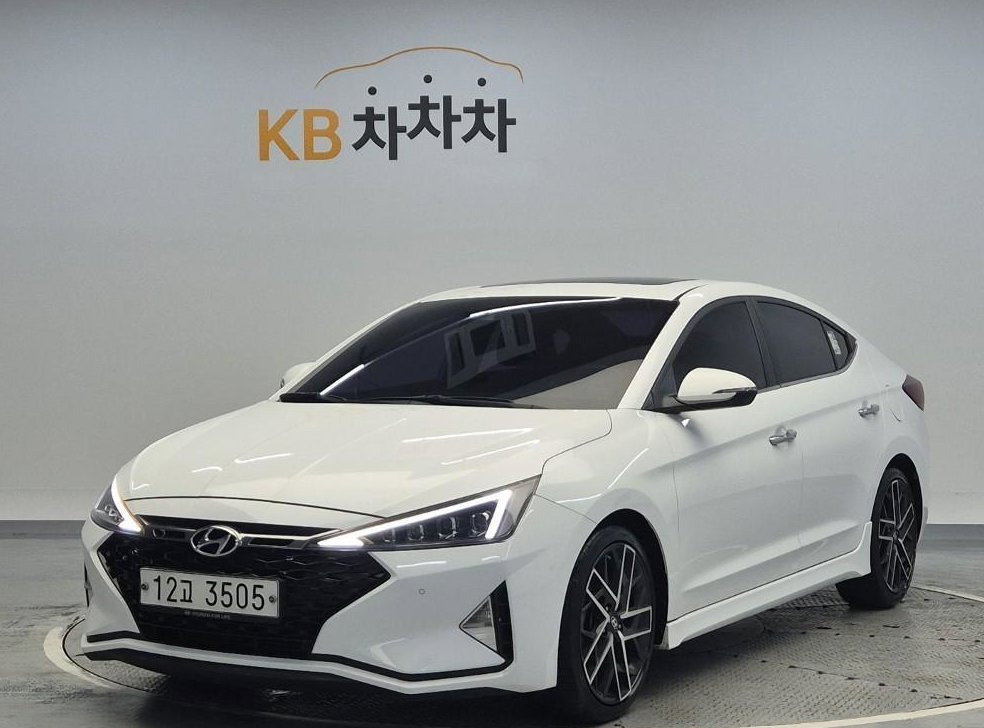 현대 아반떼 1.6 터보 스포츠