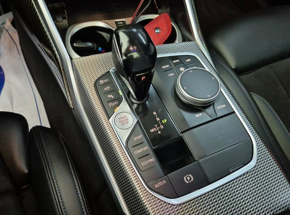 BMW 3시리즈 320d M 스포츠 사진 15