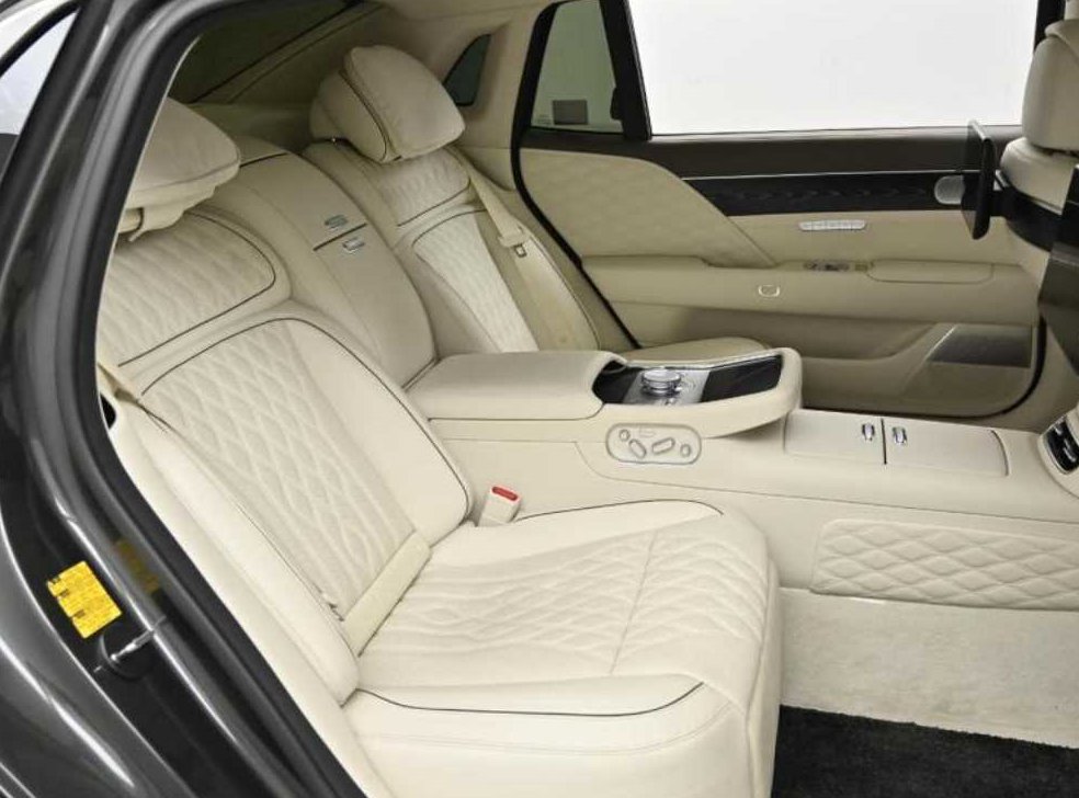제네시스 G90 3.5T GDI e-S/C LWB AWD 사진 12