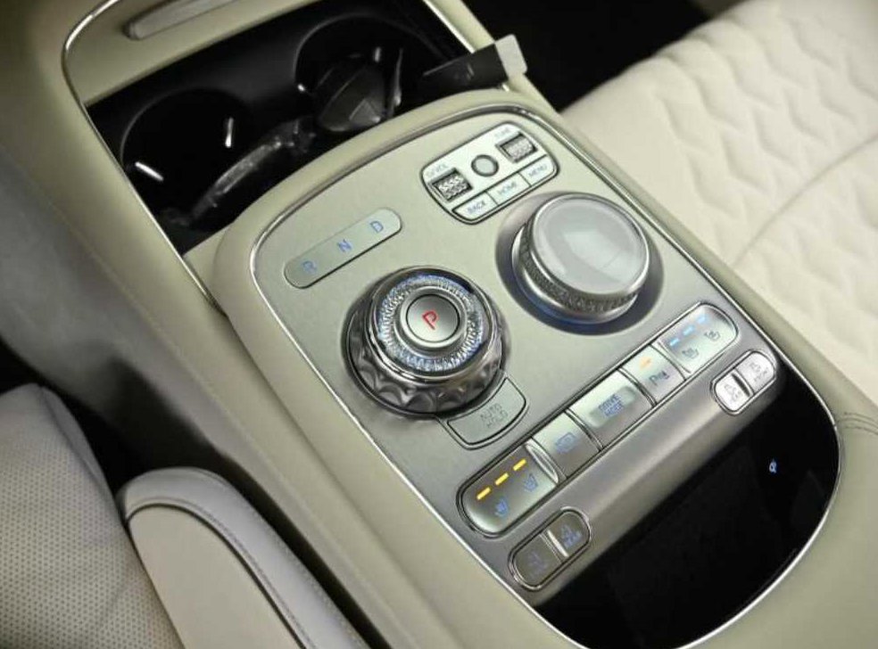 제네시스 G90 3.5T GDI e-S/C LWB AWD 사진 9