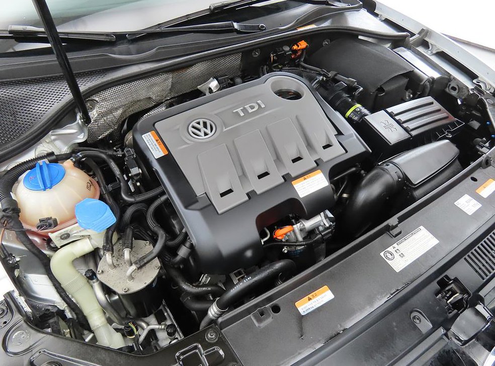 폭스바겐 파사트 2.0 TDI 사진 19