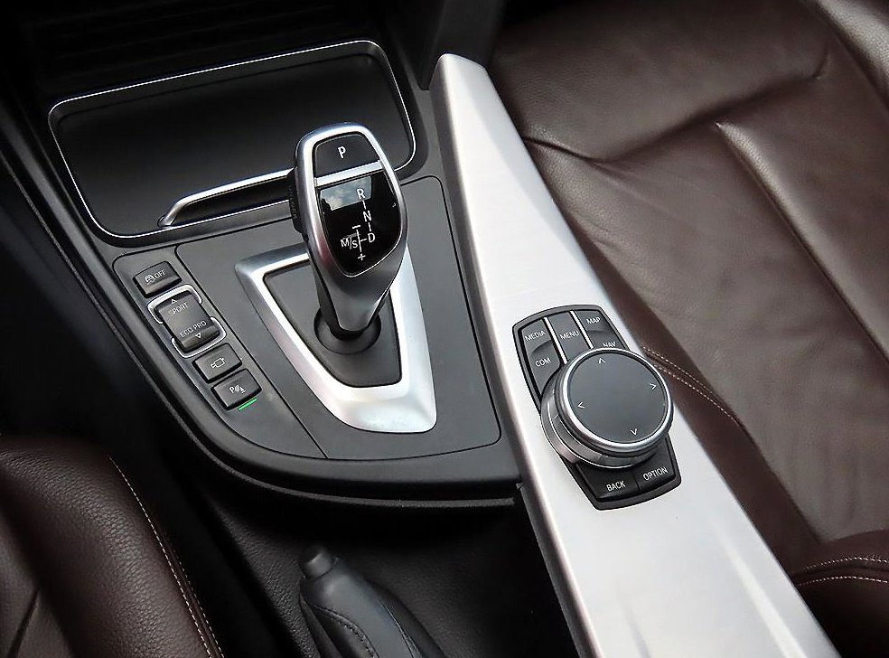BMW 4시리즈 420d 그란쿠페 럭셔리 사진 11
