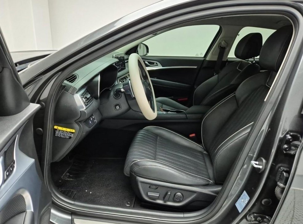 제네시스 G70 2.0T 사진 11