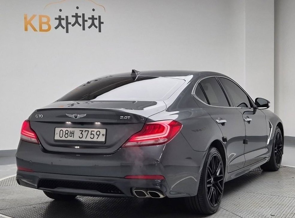 제네시스 G70 2.0T 사진 3