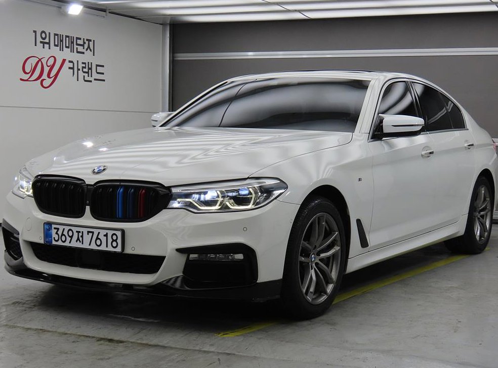 BMW 5시리즈 530i xDrive M 스포츠 플러스