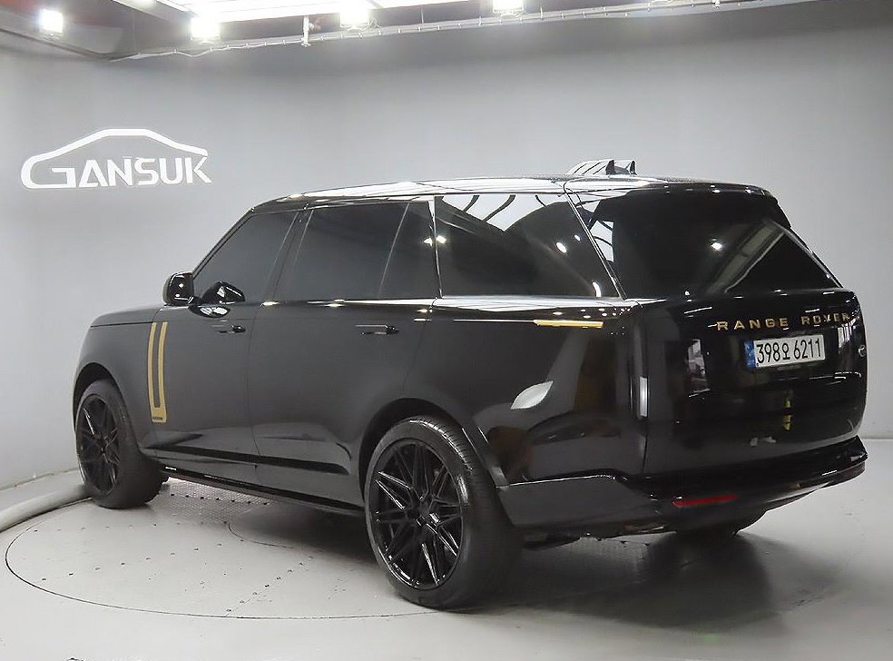 랜드로버 레인지로버 3.0 D350 LWB 사진 3