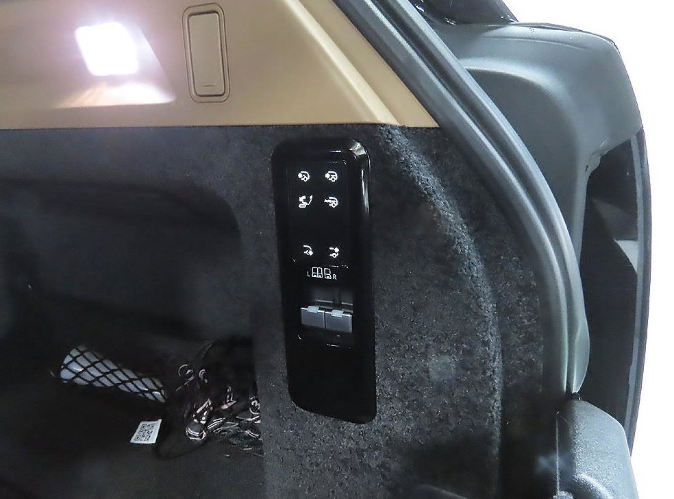 랜드로버 레인지로버 3.0 D350 LWB 사진 9