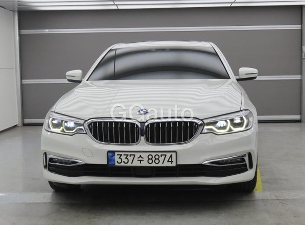 BMW 5시리즈 520d 럭셔리 플러스 사진 2