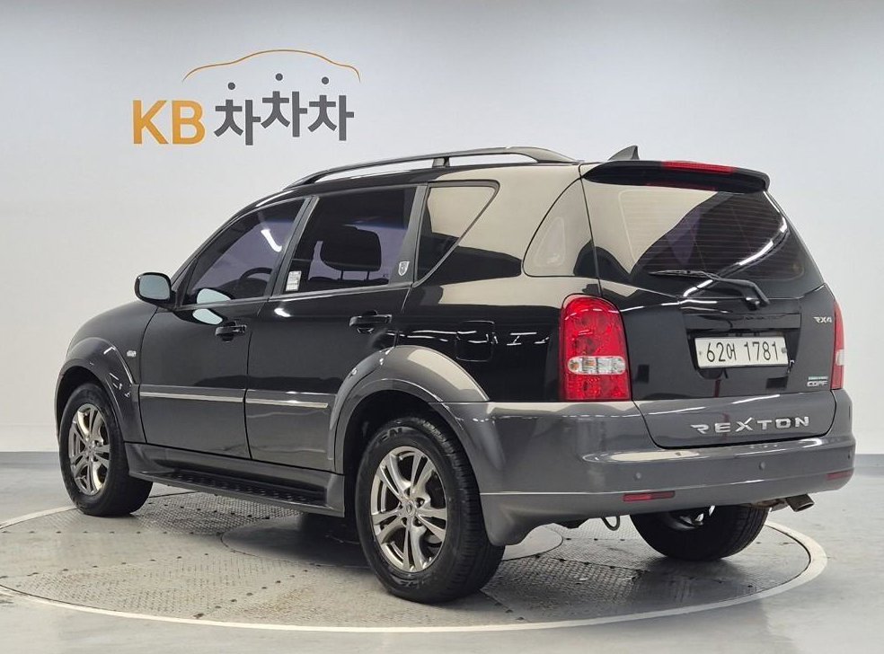 KG모빌리티(쌍용)  렉스턴 RX4 4WD 사진 2