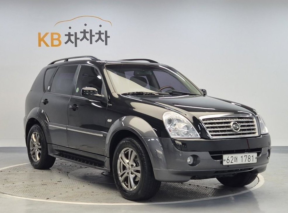KG모빌리티(쌍용)  렉스턴 RX4 4WD 사진 4