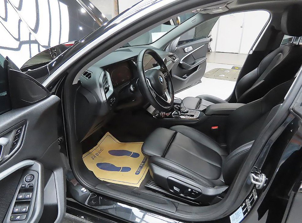 BMW 2시리즈 220i 어드밴티지 사진 10
