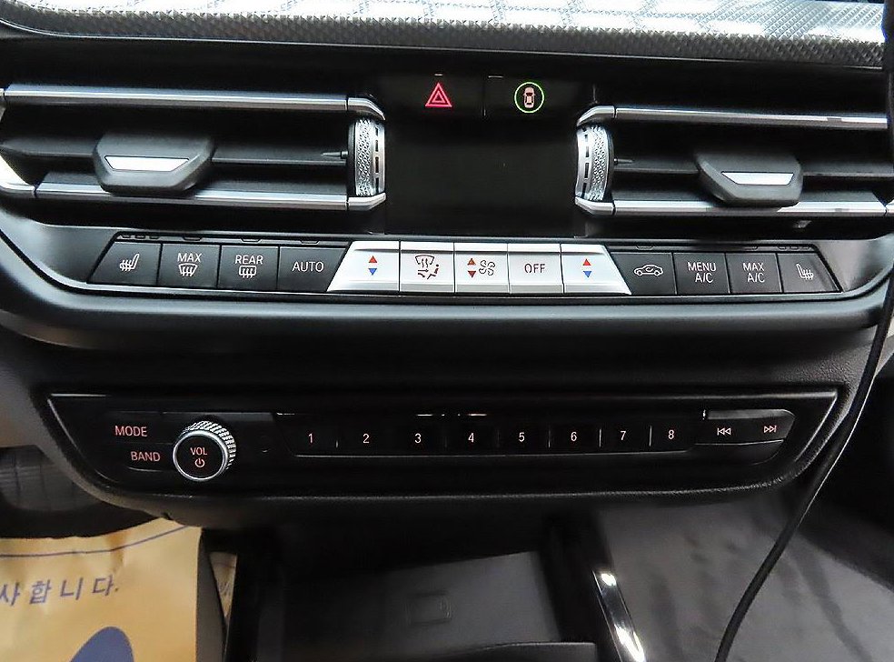 BMW 2시리즈 220i 어드밴티지 사진 14