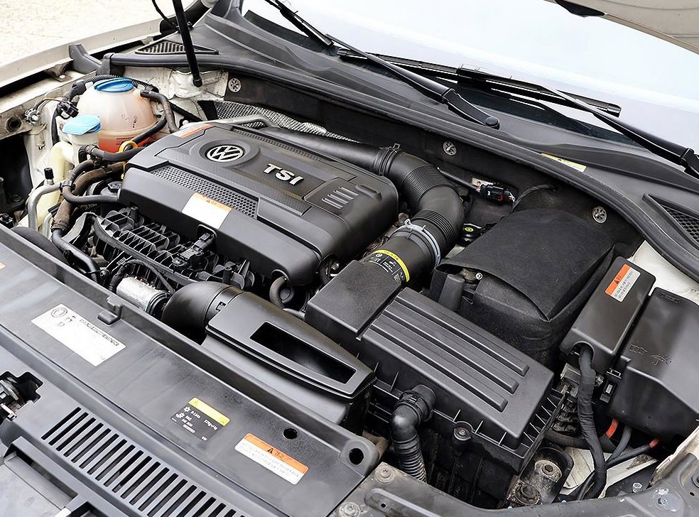 폭스바겐 파사트 1.8 TSI 사진 20