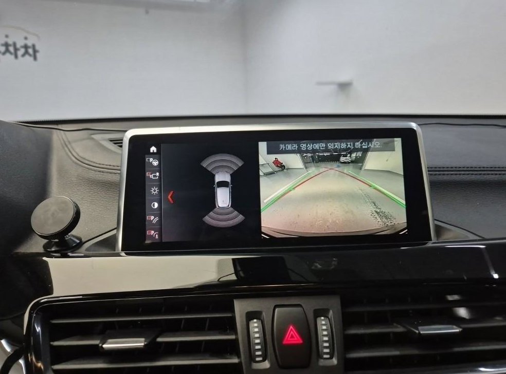 BMW X2 xDrive 20i 어드벤티지 사진 14