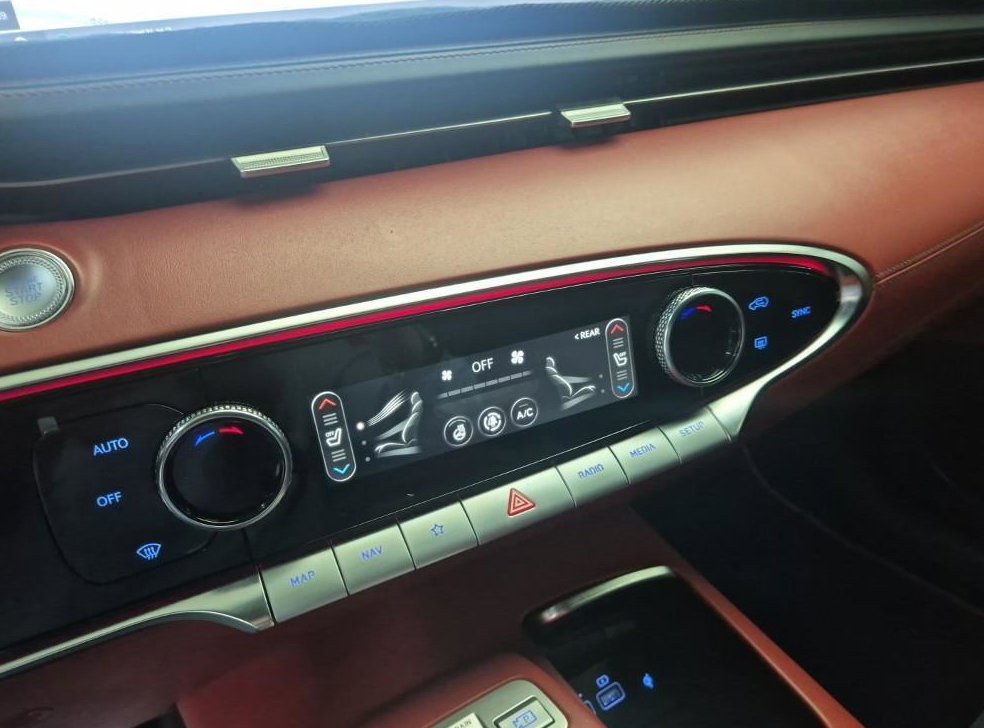 제네시스 GV70 2.5T 가솔린 AWD 사진 13