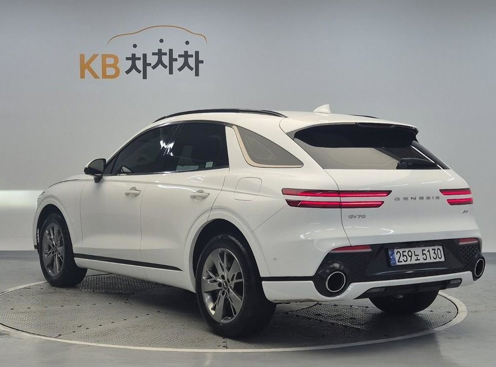 제네시스 GV70 2.5T 가솔린 AWD 사진 3