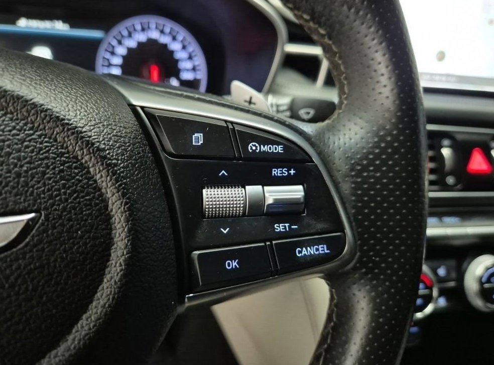 제네시스 G70 2.0T 사진 16