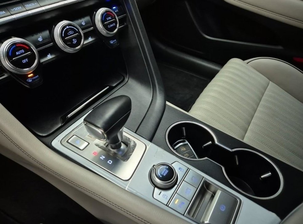제네시스 G70 2.0T 사진 8
