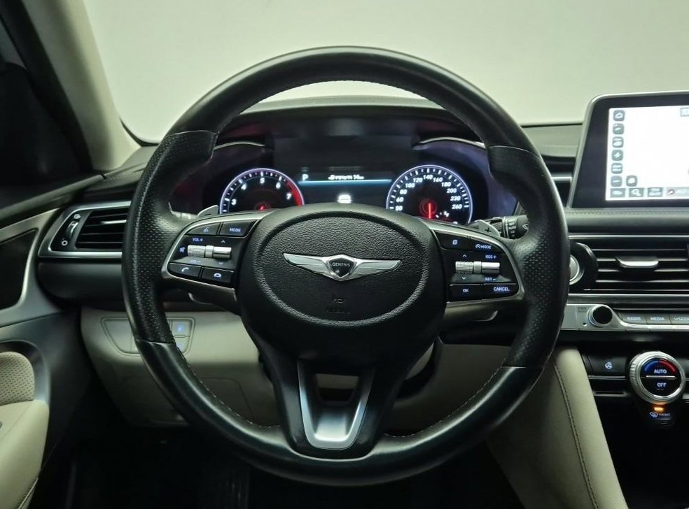 제네시스 G70 2.0T 사진 9