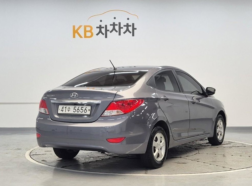 현대 엑센트 1.4VVT 모던 사진 3
