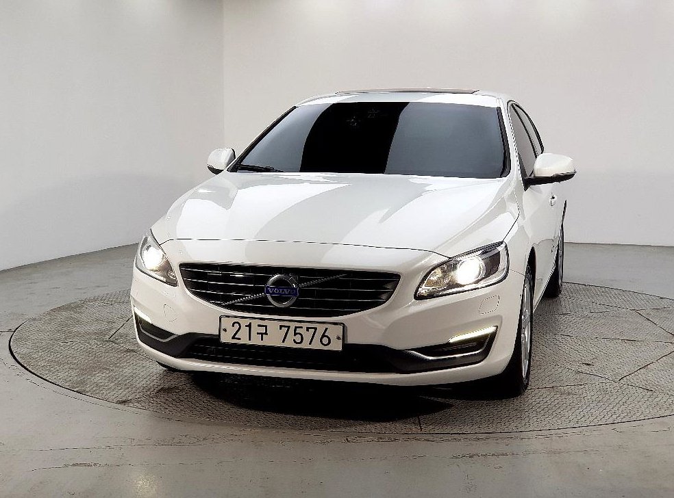 볼보 S60 D3 사진 2