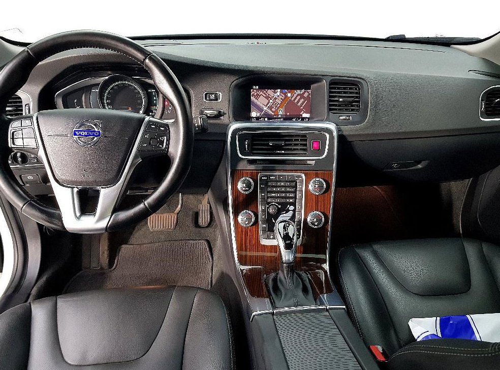 볼보 S60 D3 사진 5