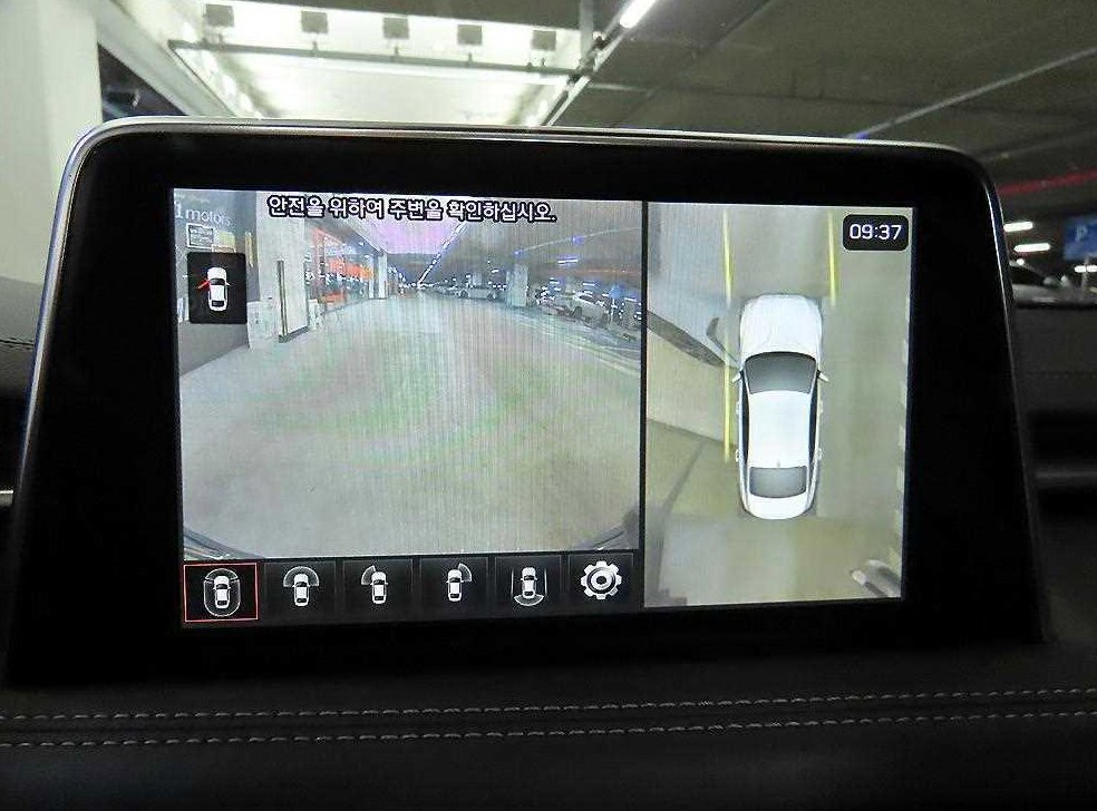 제네시스 G70 2.0T AWD 사진 14