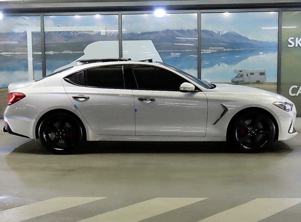 제네시스 G70 2.0T AWD 사진 3