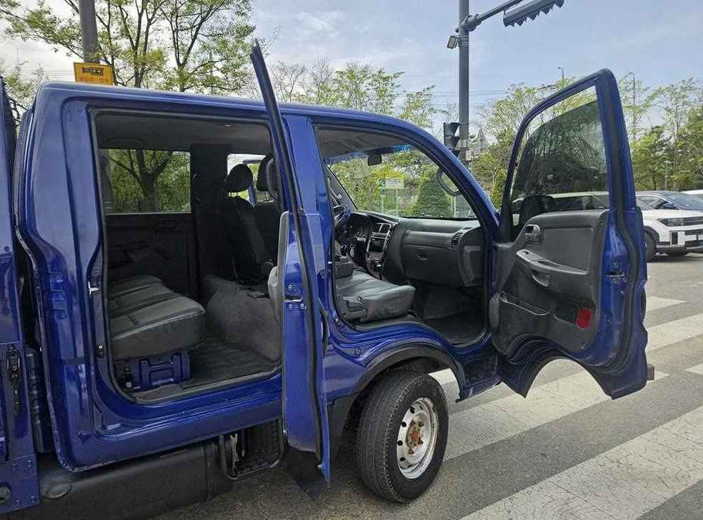 소형화물 카고(소형) 4WD/더블캡/장축/1.0톤/CRDi 사진 14