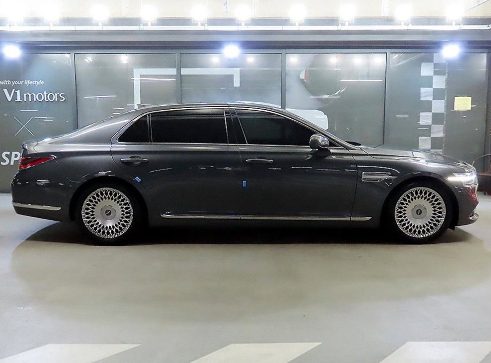 제네시스 G90 3.3 T AWD 사진 3
