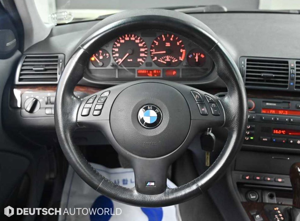 BMW 3시리즈 325I 세단 사진 13
