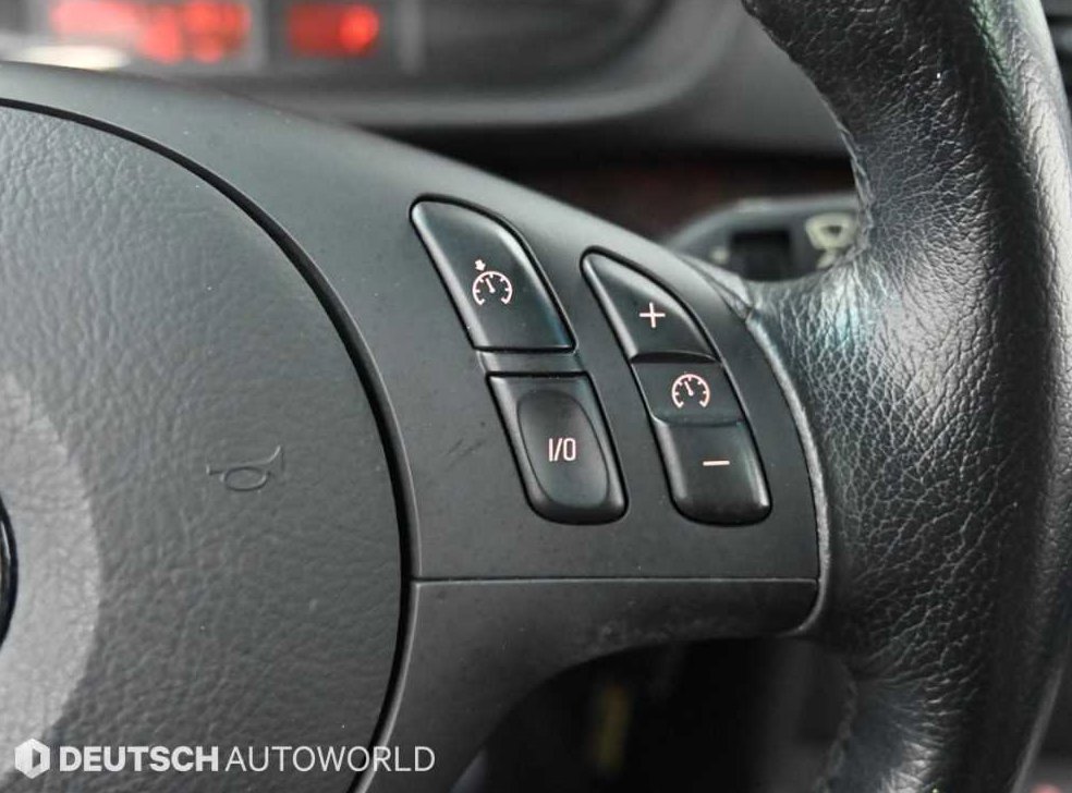 BMW 3시리즈 325I 세단 사진 16
