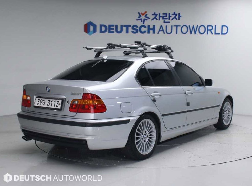 BMW 3시리즈 325I 세단 사진 2