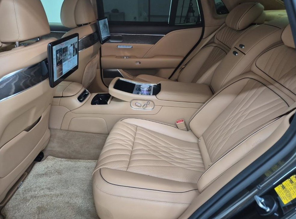 제네시스 G90 3.5T GDI AWD 사진 11