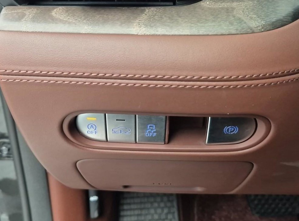 제네시스 G90 3.5T GDI AWD 사진 18