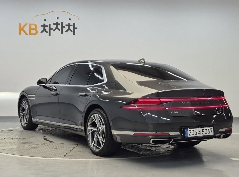 제네시스 G90 3.5T GDI AWD 사진 3