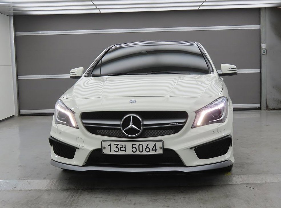 벤츠 CLA 클래스 CLA 45 AMG 4MATIC 사진 2