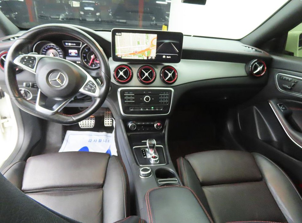 벤츠 CLA 클래스 CLA 45 AMG 4MATIC 사진 7