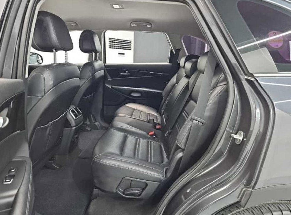 기아 쏘렌토 디젤 2WD 2.0 프레스티지 사진 18