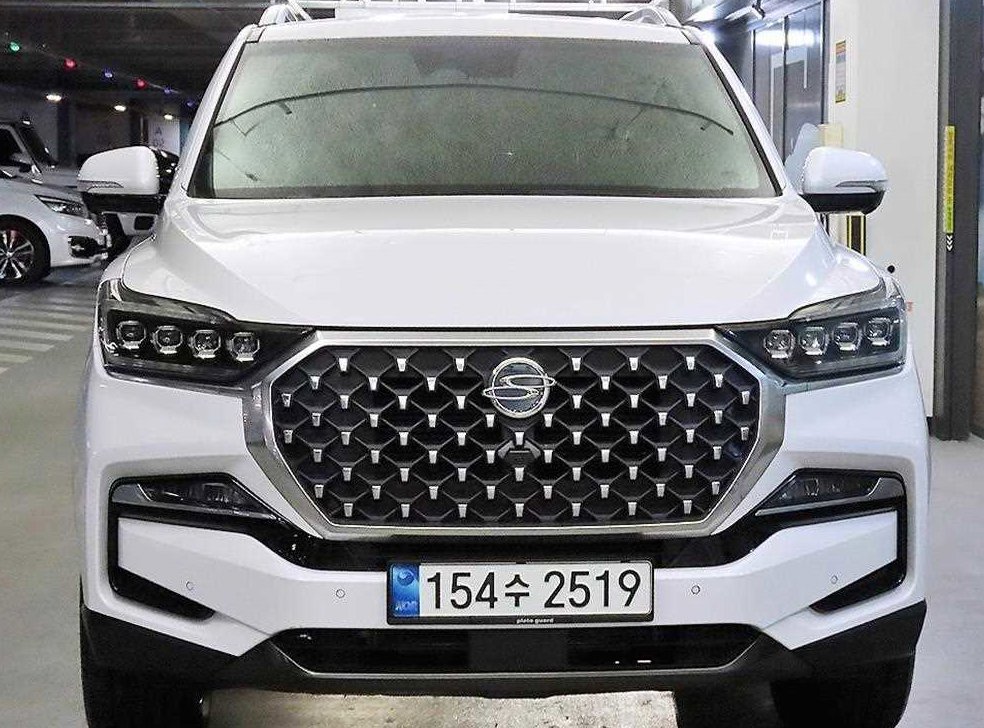KG모빌리티(쌍용)  렉스턴 디젤 2.2 4WD 프레스티지 사진 2