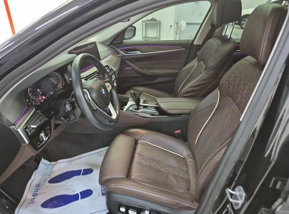 BMW 5시리즈 530i 럭셔리 사진 11