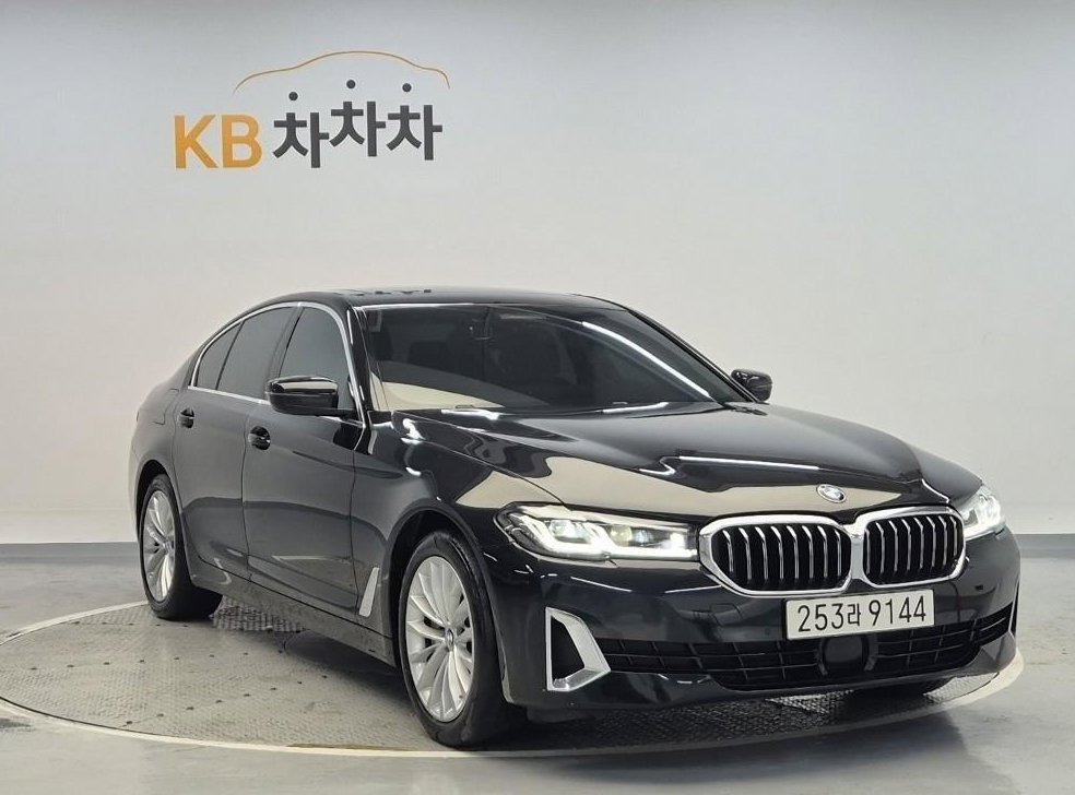 BMW 5시리즈 530i 럭셔리 사진 4