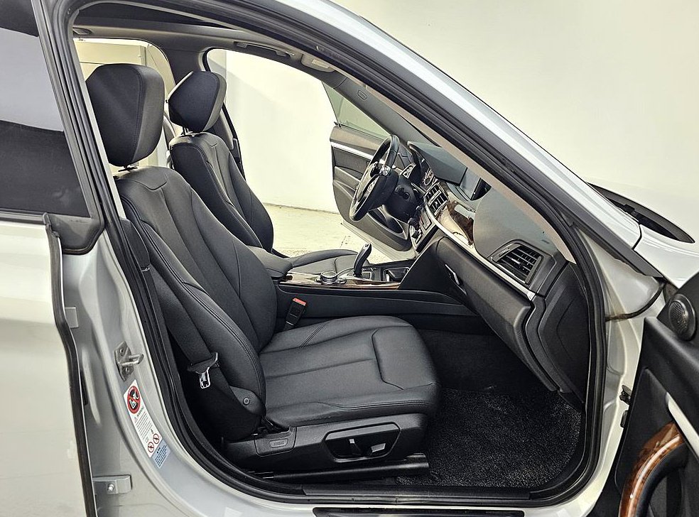 BMW 그란투리스모 GT 320D 사진 11