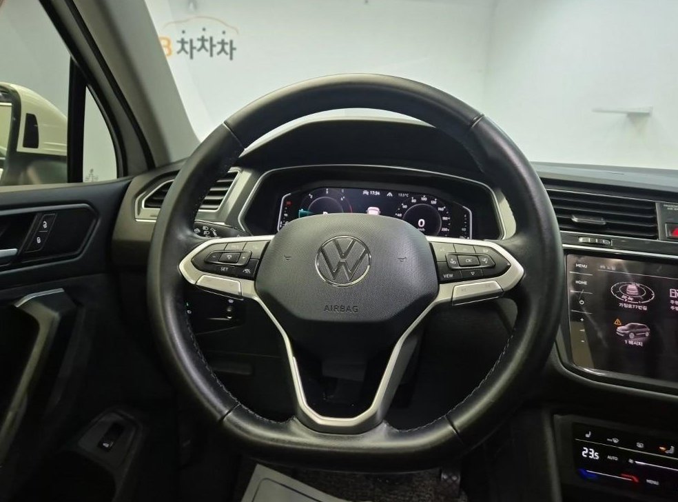 폭스바겐 티구안 2.0 TDI 프레스티지 사진 10