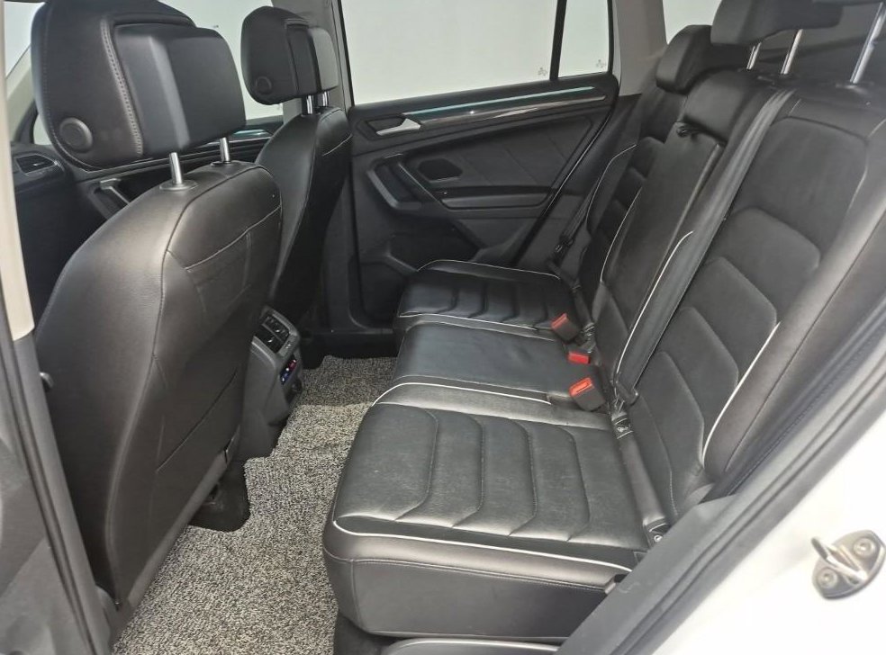 폭스바겐 티구안 2.0 TDI 프레스티지 사진 9