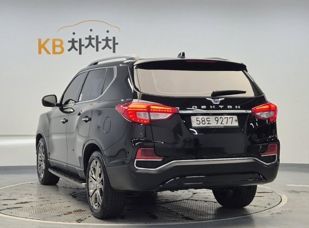 KG모빌리티(쌍용)  렉스턴 디젤 2.2 4WD 사진 3