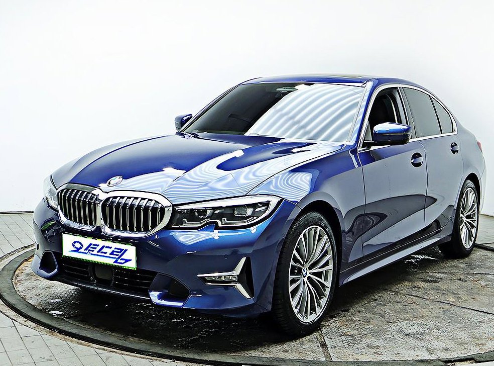 BMW 3시리즈 320i M 스포츠 사진 2
